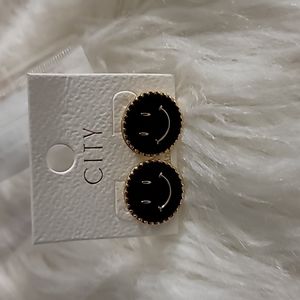 Smiley Face Earrings